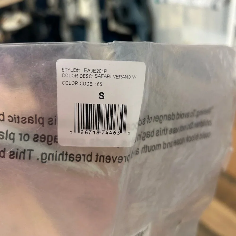 Emerson Road NYC Women's  Ruffle Pajama Set Safari Verano Size S NWT - Picture 5 of 7